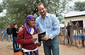 12-04-web-min-baltasar-saravia-entrega-viviendas-san-ignacio-loyola1